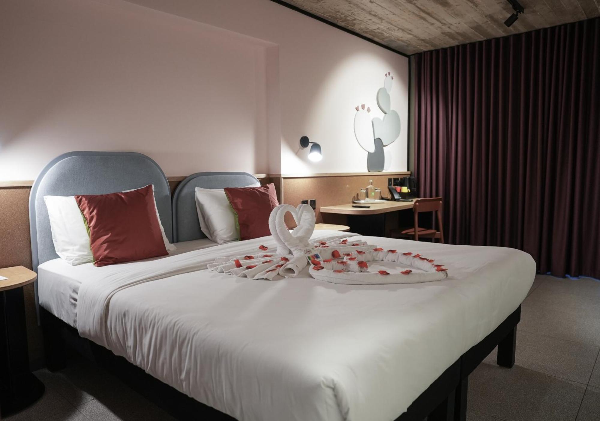 Hotel Ibis Styles St Pauls Bay Malta St. Paul's Bay Exterior foto